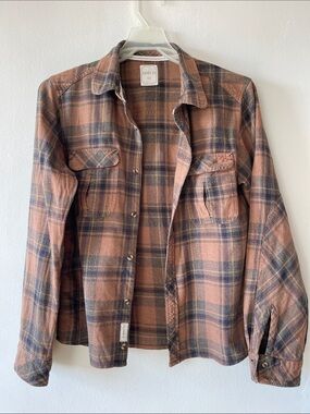 Men's Casual Brown Plaid Button-Down Shirt